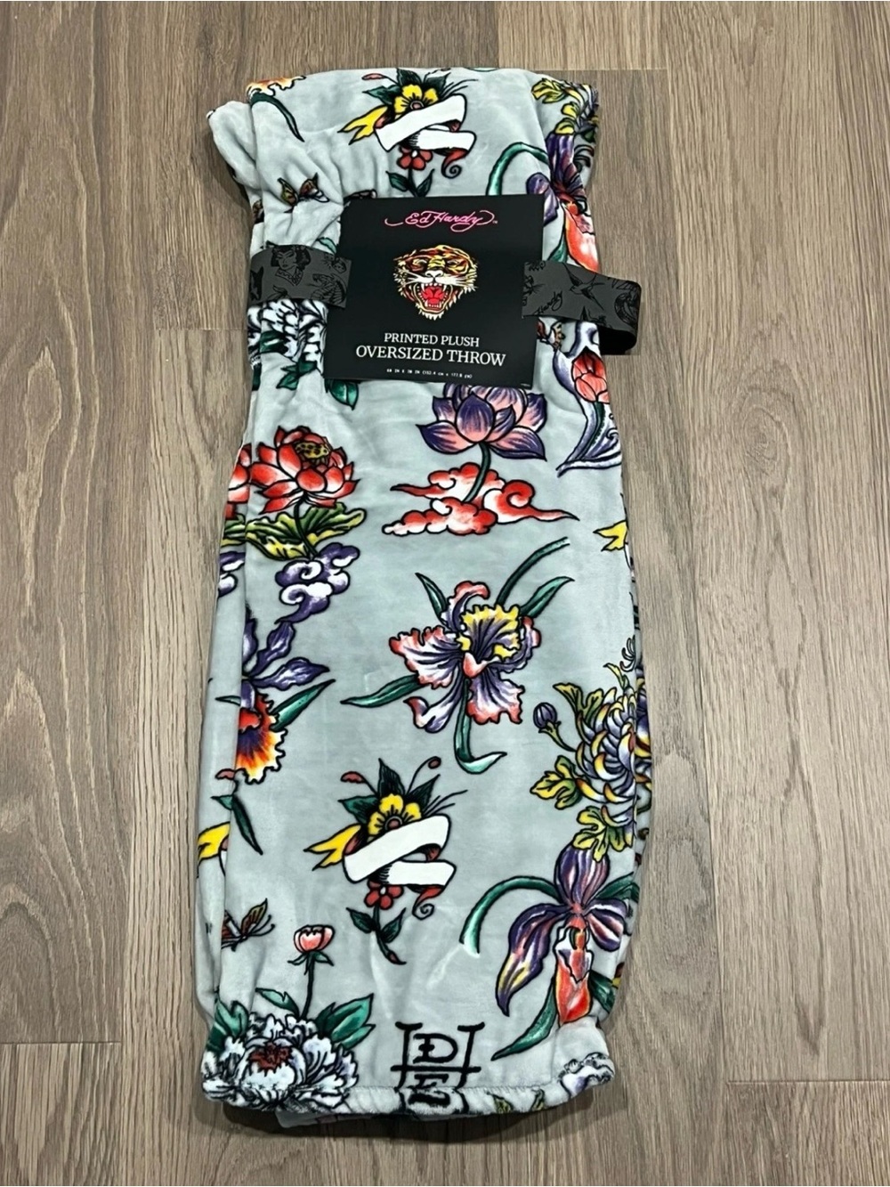 ED HARDY Plush Oversized Throw Blanket 60x70 Floral Flowers Butterfly Tattoo Y2K